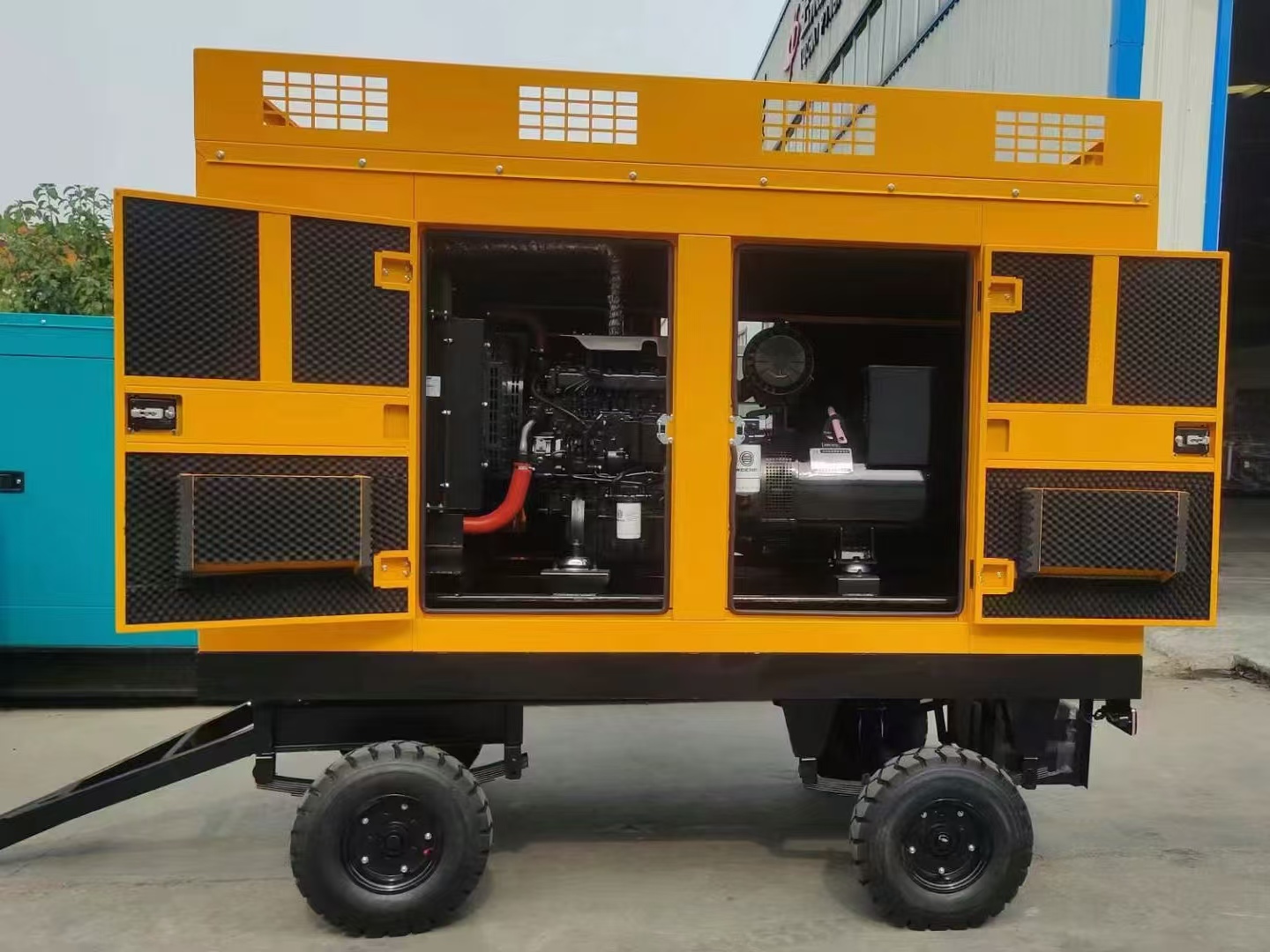 塘廈發(fā)電機出租，東莞發(fā)電機租賃，出租發(fā)電機、24小時服務